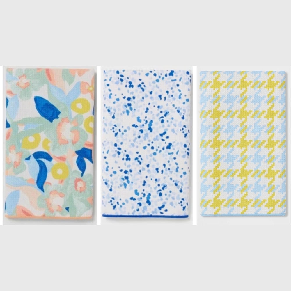 Room Essentials NWT 3pc Waffle Texture Hand Towel Set In Floral/Splatter/Hounds